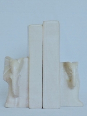 Buchstützen aus Speckstein (H ± 15 cm)
